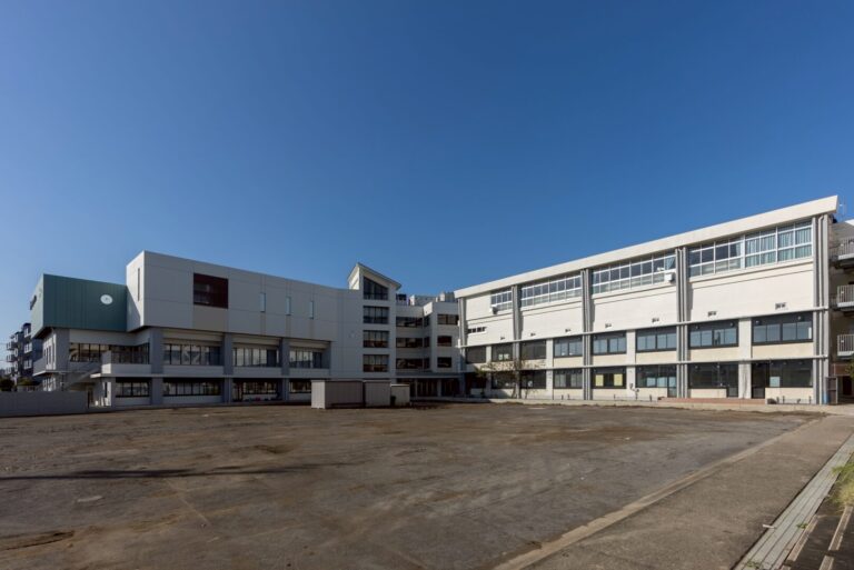 LINE_ALBUM_葛飾区立本田中学校建築（増築及び改修）工事_250625_1